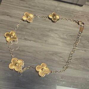 Gold Floral Chain Bracelet